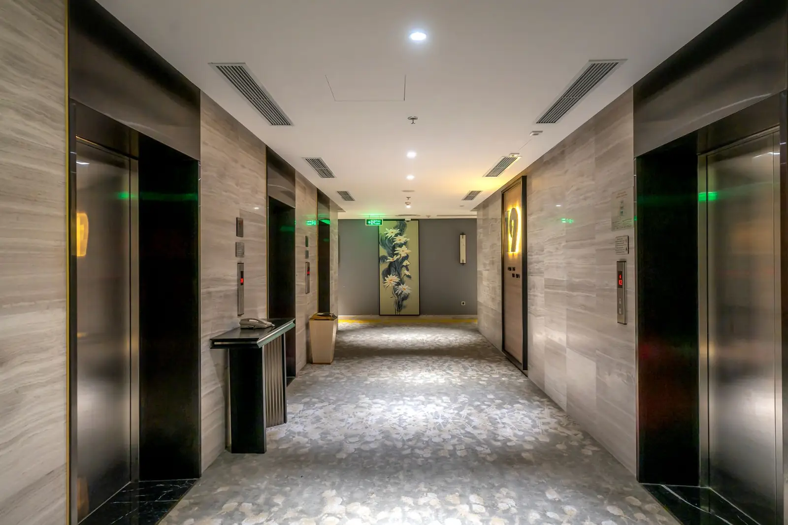 Qalane Grand Resort interior corridor