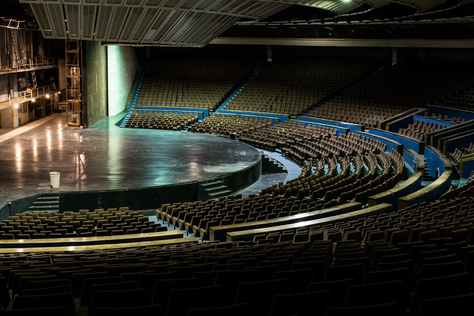 Entertainment venue at Qalane Grand Resort